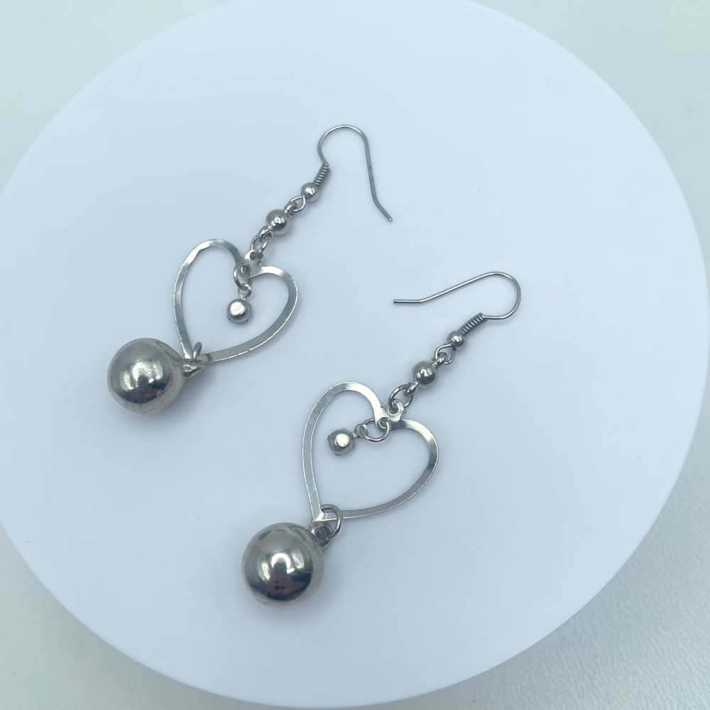 Silver-Tone Faceted Glass Bead Metal Heart-Shaped Dangle Ball Drops Hook Earring